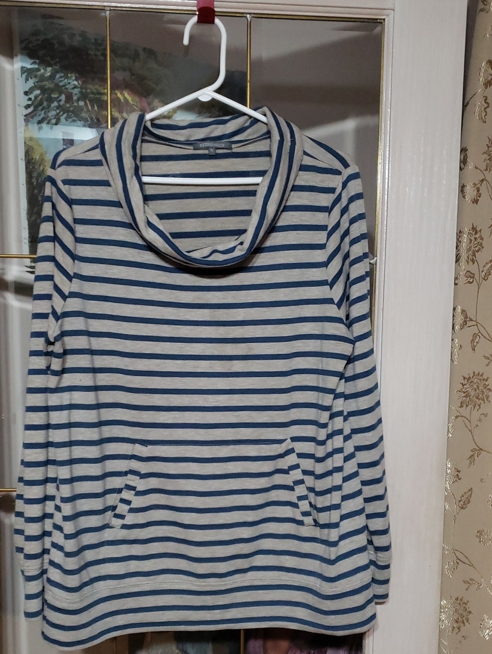 Retro ology Long Sleeve Top Size XL M Gray Blue Nautical Chic Coastal Casual